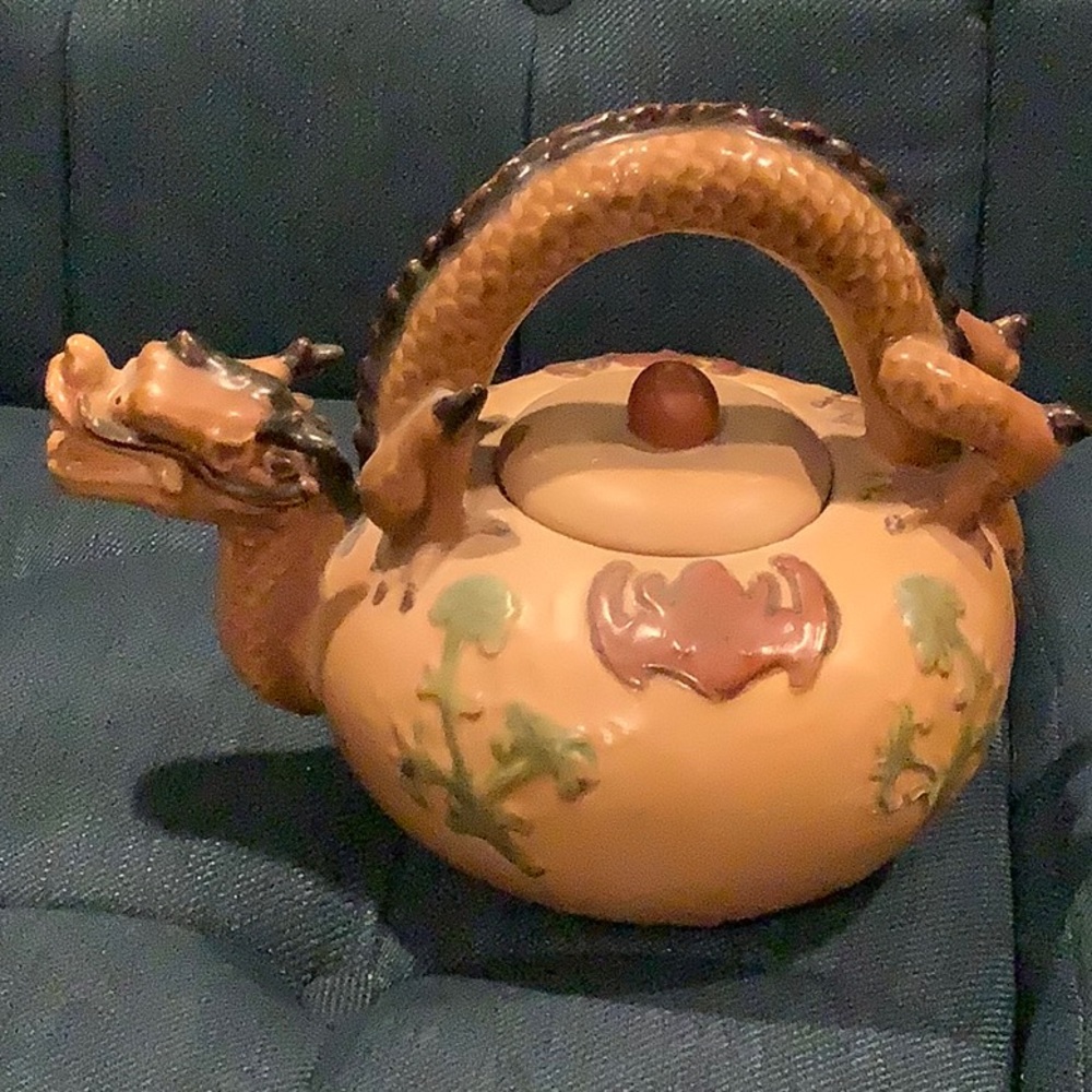 Seymour Mann Dragon Teapot Asian Accents